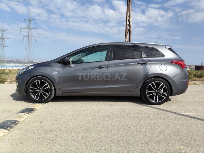 Hyundai i30 2013, 214,000 km - 1.6 l - Bakı