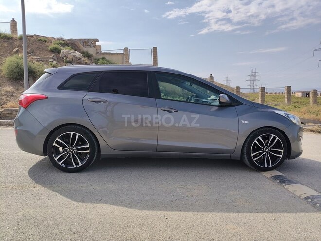 Hyundai i30 2013, 214,000 km - 1.6 l - Bakı
