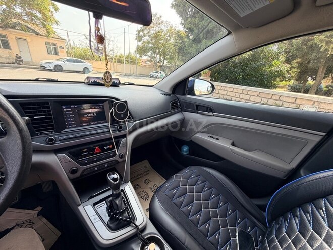 Hyundai Elantra 2016, 114,263 km - 2.0 l - Bakı