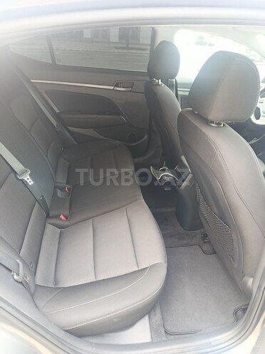 Hyundai Elantra 2017, 146,450 km - 2.0 л - Bakı