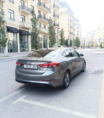 Hyundai Elantra 2017, 146,450 km - 2.0 л - Bakı