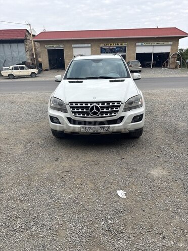 Mercedes ML 350 4MATIC 2011, 205,000 km - 3.5 l - Şəmkir