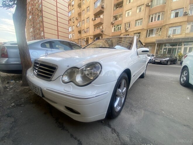 Mercedes C 240 2002, 395,000 km - 2.6 l - Bakı
