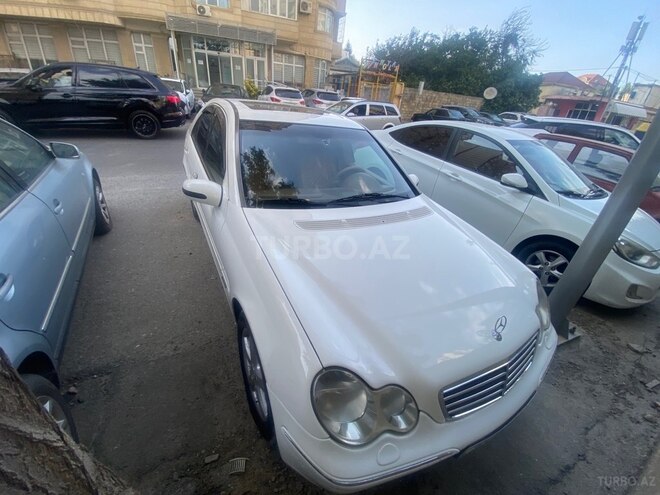 Mercedes C 240 2002, 395,000 km - 2.6 l - Bakı