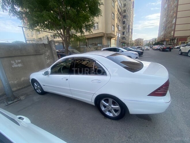 Mercedes C 240 2002, 395,000 km - 2.6 l - Bakı