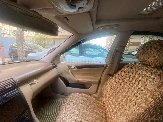 Mercedes C 240 2002, 395,000 km - 2.6 l - Bakı