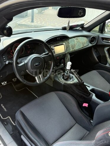 Subaru  2015, 138,404 km - 2.0 l - Gəncə