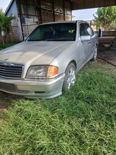Mercedes C 230 1995, 300,000 km - 2.3 л - Ağcabədi