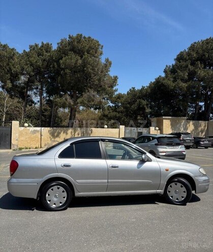 Nissan Sunny 2006, 240,000 km - 1.3 л - Bakı