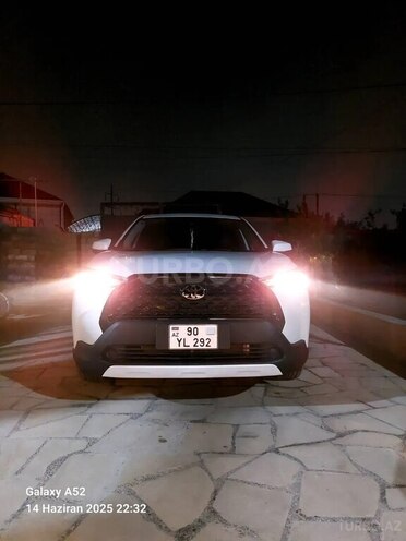 Toyota Corolla Cross 2025, 52,000 km - 2.0 л - Bakı