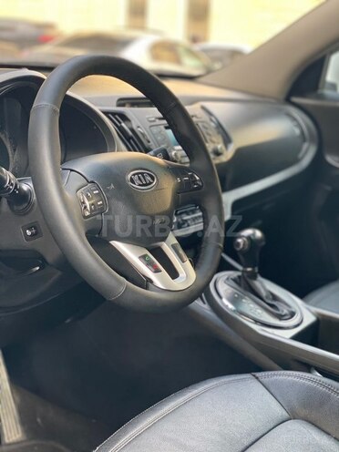Kia Sportage 2011, 196,000 km - 2.0 l - Bakı