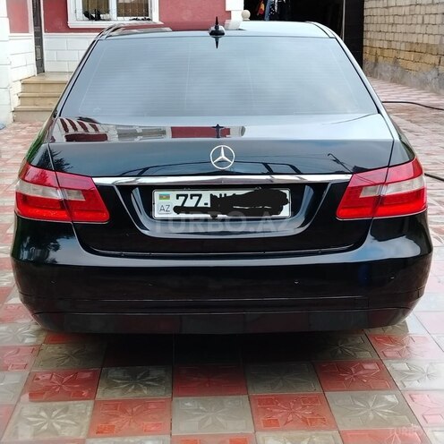 Mercedes E 200 2010, 317,000 km - 2.1 l - Sumqayıt