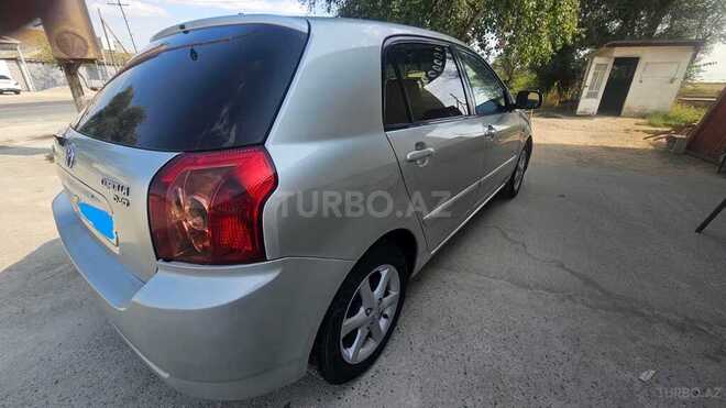 Toyota Corolla 2004, 270,000 km - 1.4 l - Salyan