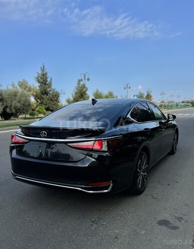 Lexus ES 300h 2024, 40,000 km - 2.5 l - Bakı