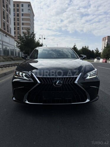 Lexus ES 300h 2024, 40,000 km - 2.5 l - Bakı