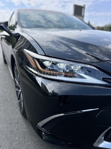 Lexus ES 300h 2024, 40,000 km - 2.5 l - Bakı