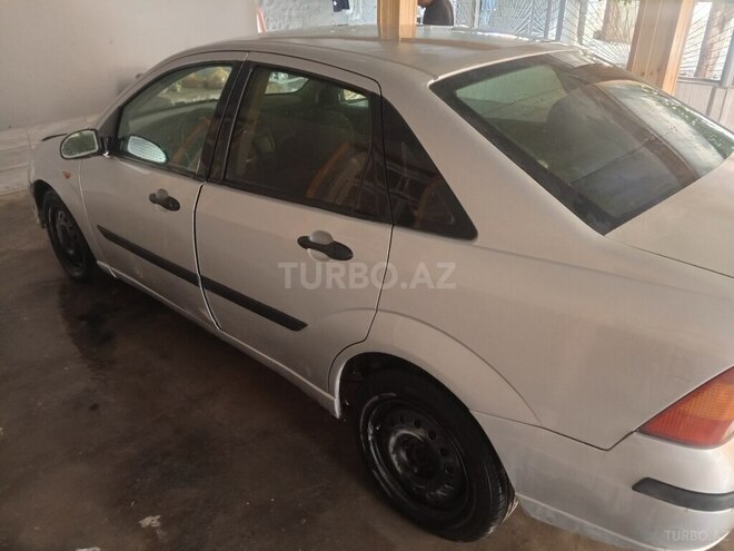 Ford Focus 2006, 804,672 km - 1.6 л - Bərdə
