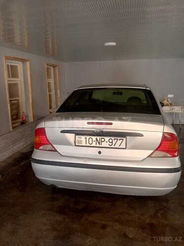 Ford Focus 2006, 804,672 km - 1.6 л - Bərdə