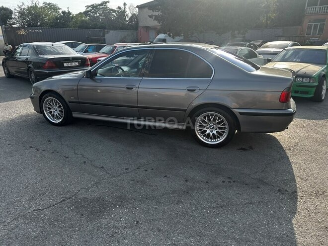 BMW 530 2003, 325,000 km - 3.0 l - Bakı