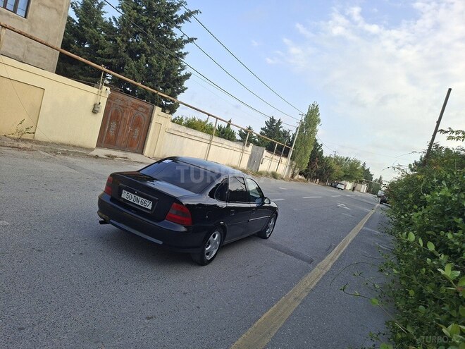 Opel Vectra 1996, 155,555 km - 1.6 l - Bakı