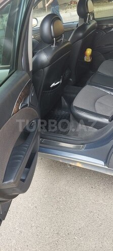 Mercedes E 270 2002, 581,000 km - 2.7 l - Naftalan