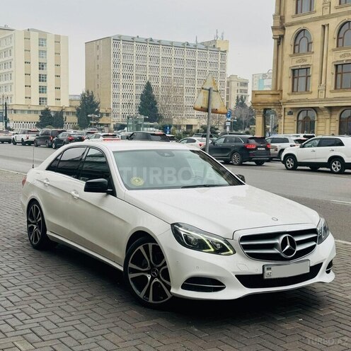 Mercedes E 250 2013, 310,000 km - 2.1 l - Bakı