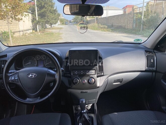 Hyundai i30 2010, 208,421 km - 1.4 l - Bakı