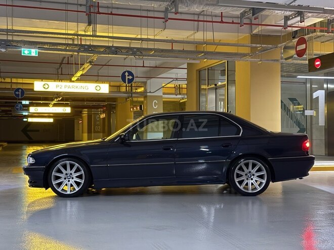 BMW 728 2000, 300,000 km - 2.8 l - Bakı