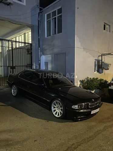 BMW 728 2000, 300,000 km - 2.8 l - Bakı