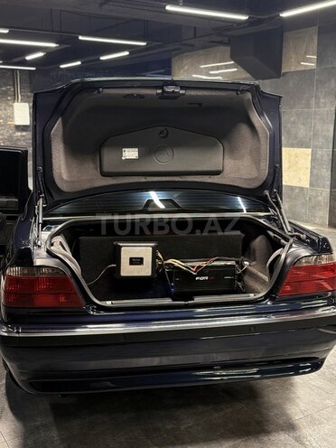 BMW 728 2000, 300,000 km - 2.8 l - Bakı