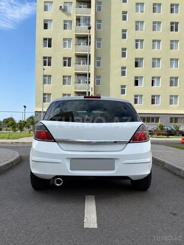 Opel Astra 2009, 425,000 km - 1.4 l - Lənkəran