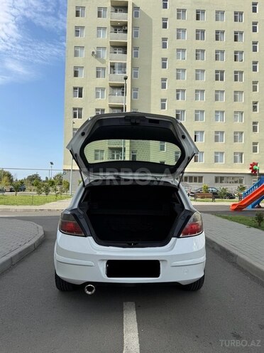 Opel Astra 2009, 425,000 km - 1.4 l - Lənkəran
