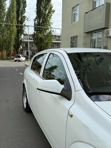 Opel Astra 2009, 425,000 km - 1.4 l - Lənkəran