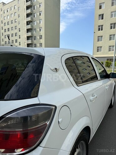 Opel Astra 2009, 425,000 km - 1.4 l - Lənkəran