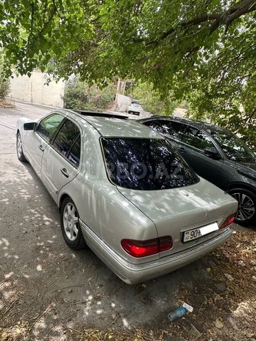 Mercedes E 280 1998, 330,000 km - 2.8 l - Bakı