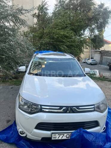 Mitsubishi Outlander 2013, 189,000 km - 2.4 l - Bakı