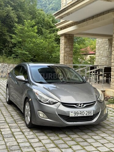 Hyundai Elantra 2013, 180,000 km - 1.8 л - Yevlax