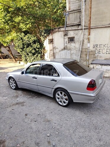 Mercedes C 200 1997, 358,456 km - 2.0 л - Bakı