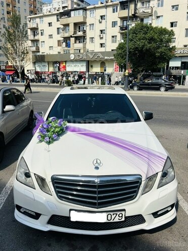 Mercedes E 350 2010, 326,000 km - 3.5 l - Bakı