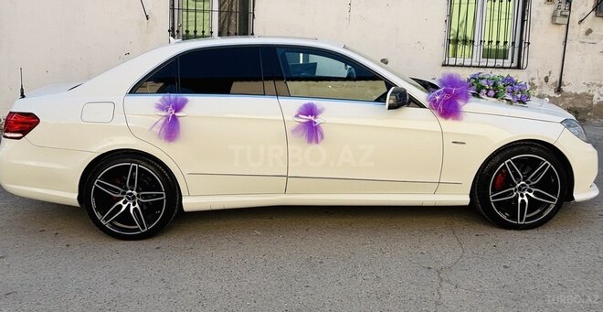 Mercedes E 350 2010, 326,000 km - 3.5 l - Bakı