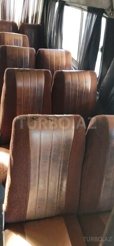 Mercedes 208 D 1994, 614,798 km - 2.3 l - Tovuz