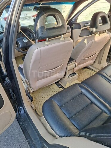 Volkswagen Bora 2000, 343,676 km - 1.6 l - Bakı