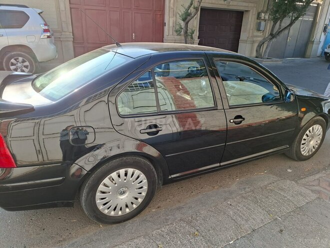 Volkswagen Bora 2000, 343,676 km - 1.6 l - Bakı
