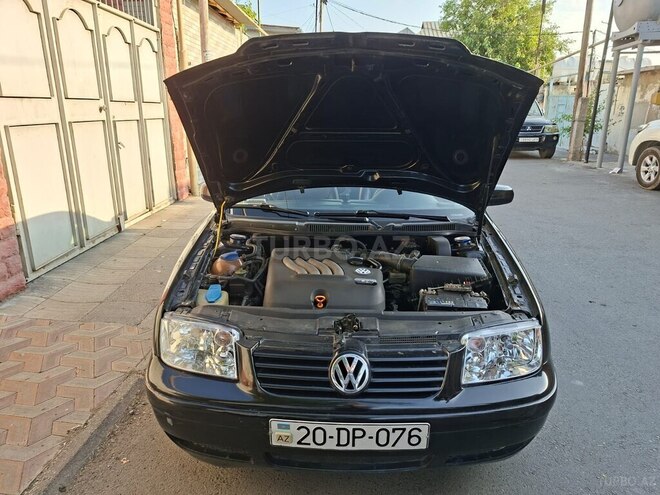 Volkswagen Bora 2000, 343,676 km - 1.6 l - Bakı