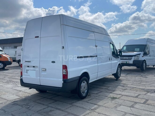Ford Transit 2010, 218,000 km - 2.4 l - Bakı