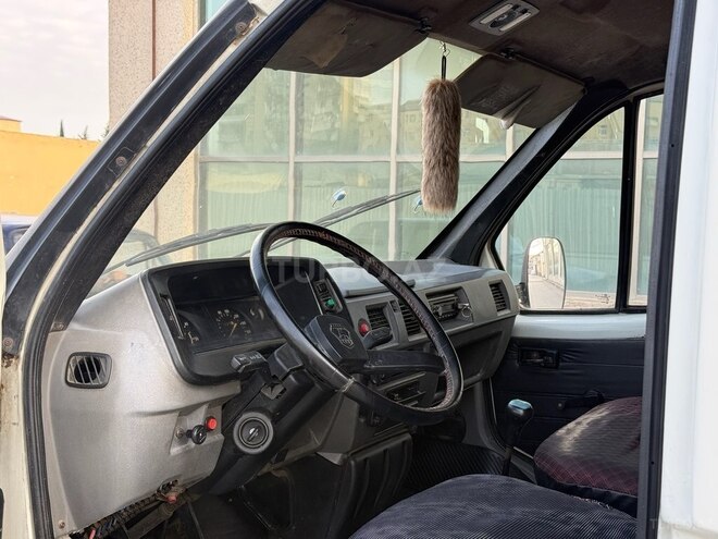 GAZ 33021 1998, 250,000 km - 2.4 l - Salyan