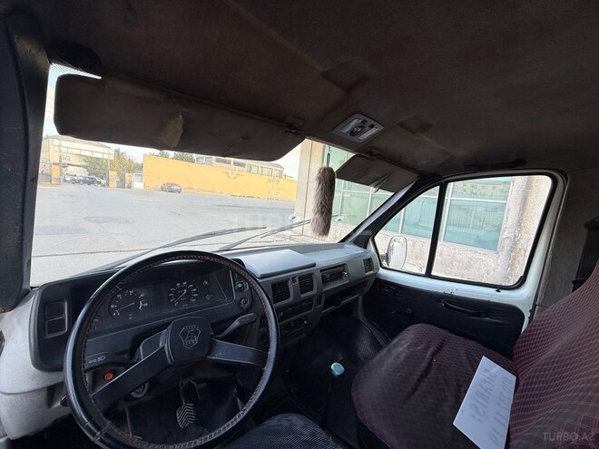 GAZ 33021 1998, 250,000 km - 2.4 l - Salyan