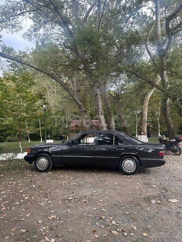 Mercedes 200 E 1991, 386,568 km - 2.0 l - Xaçmaz