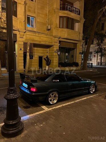BMW 323 1994, 340,000 km - 2.5 l - Sumqayıt