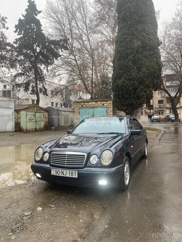Mercedes E 240 1998, 600,000 km - 2.4 l - Mingəçevir